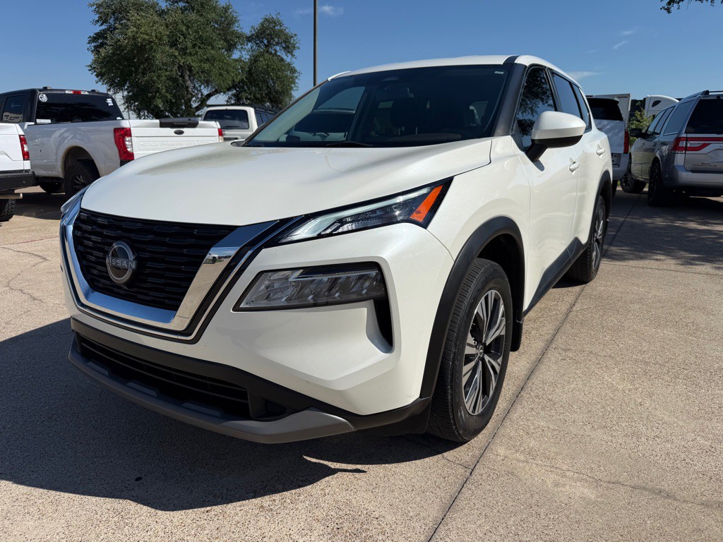 2023 Nissan Rogue Image 3