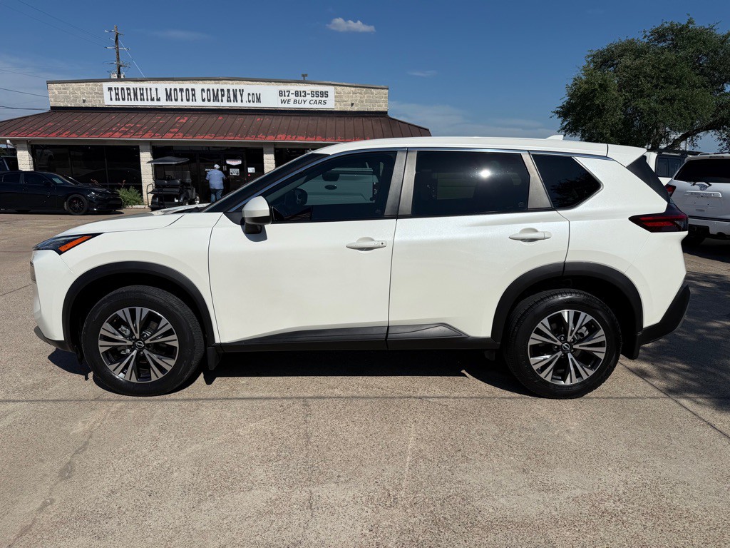 2023 Nissan Rogue Image 4
