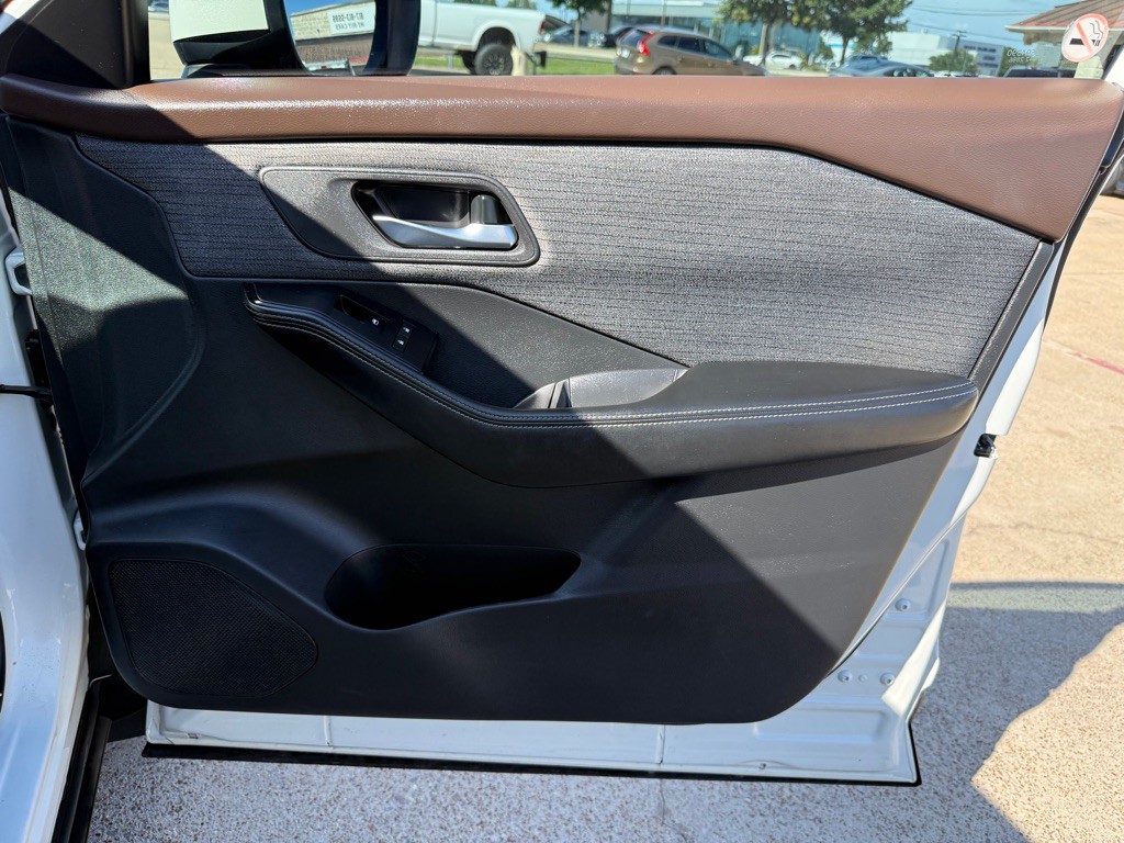 2023 Nissan Rogue Image 22