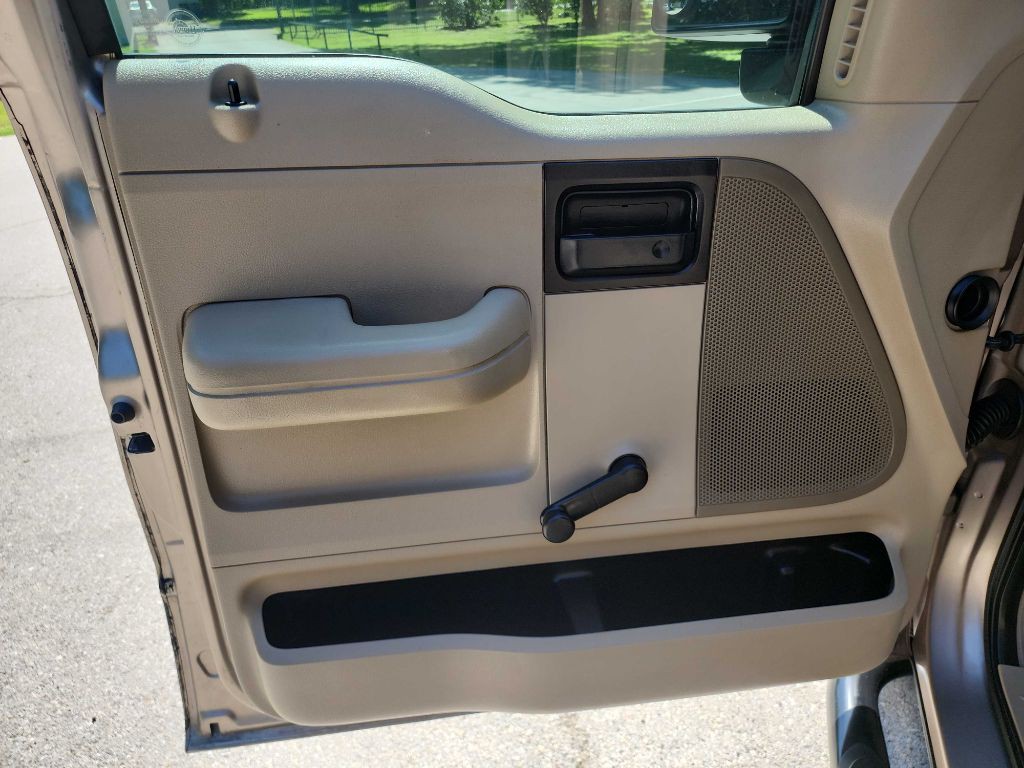 2006 Ford F-150 Image 15