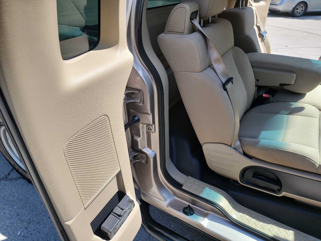 2006 Ford F-150 Image 24