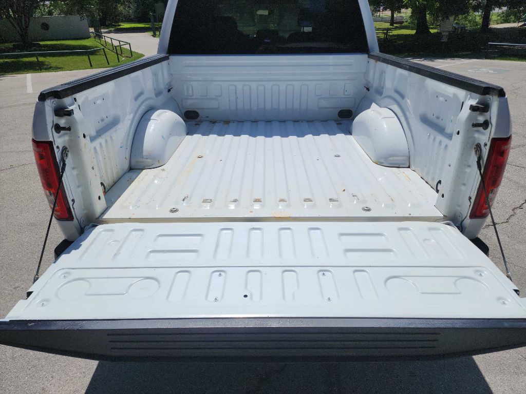 2017 Ford F-150 Image 8
