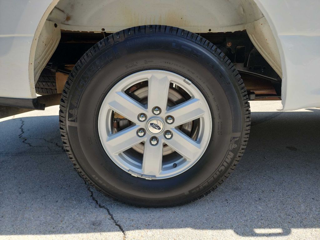 2017 Ford F-150 Image 12