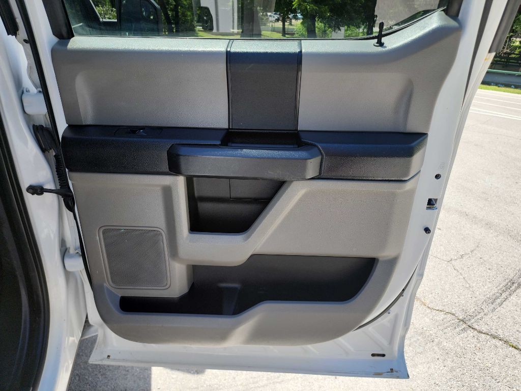 2017 Ford F-150 Image 31