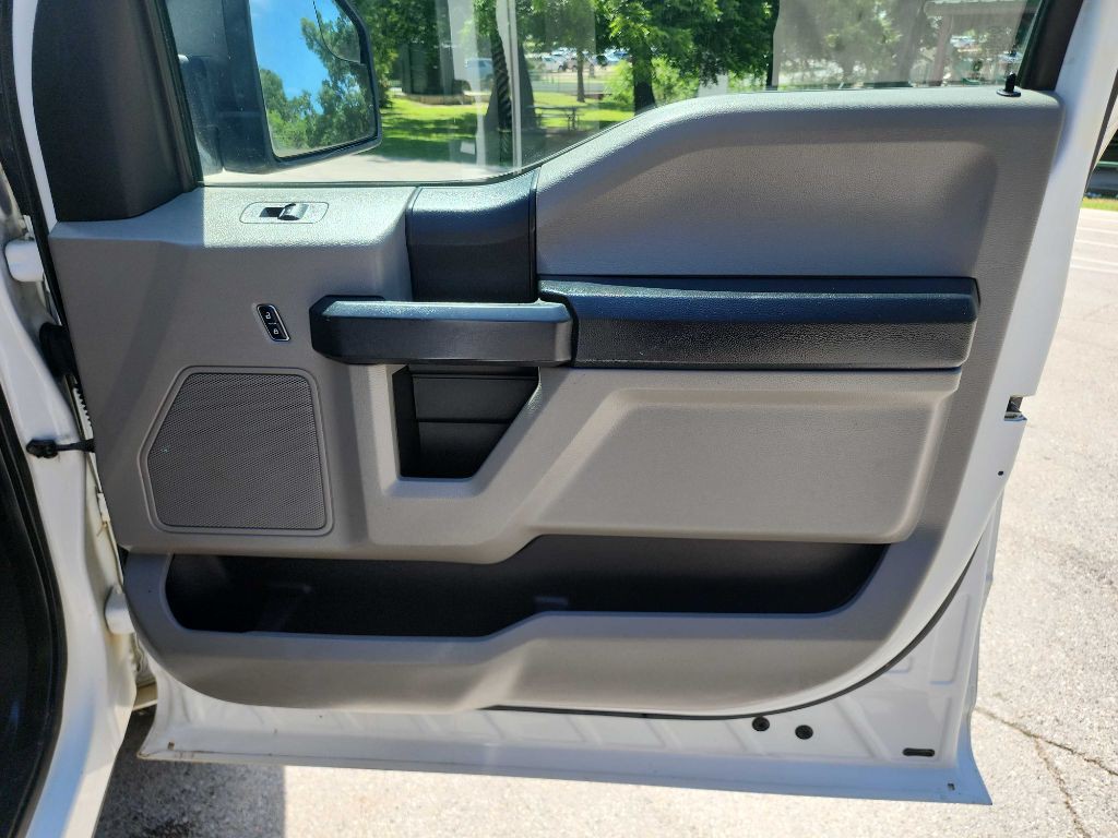 2017 Ford F-150 Image 33