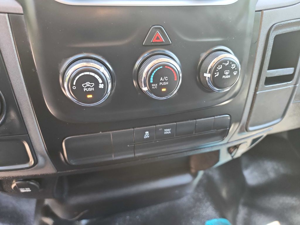 2022 RAM 1500 Image 24