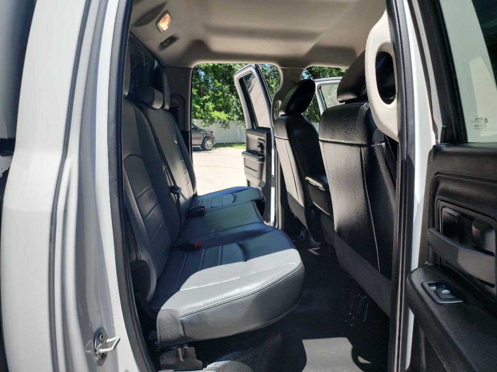 2022 RAM 1500 Image 30