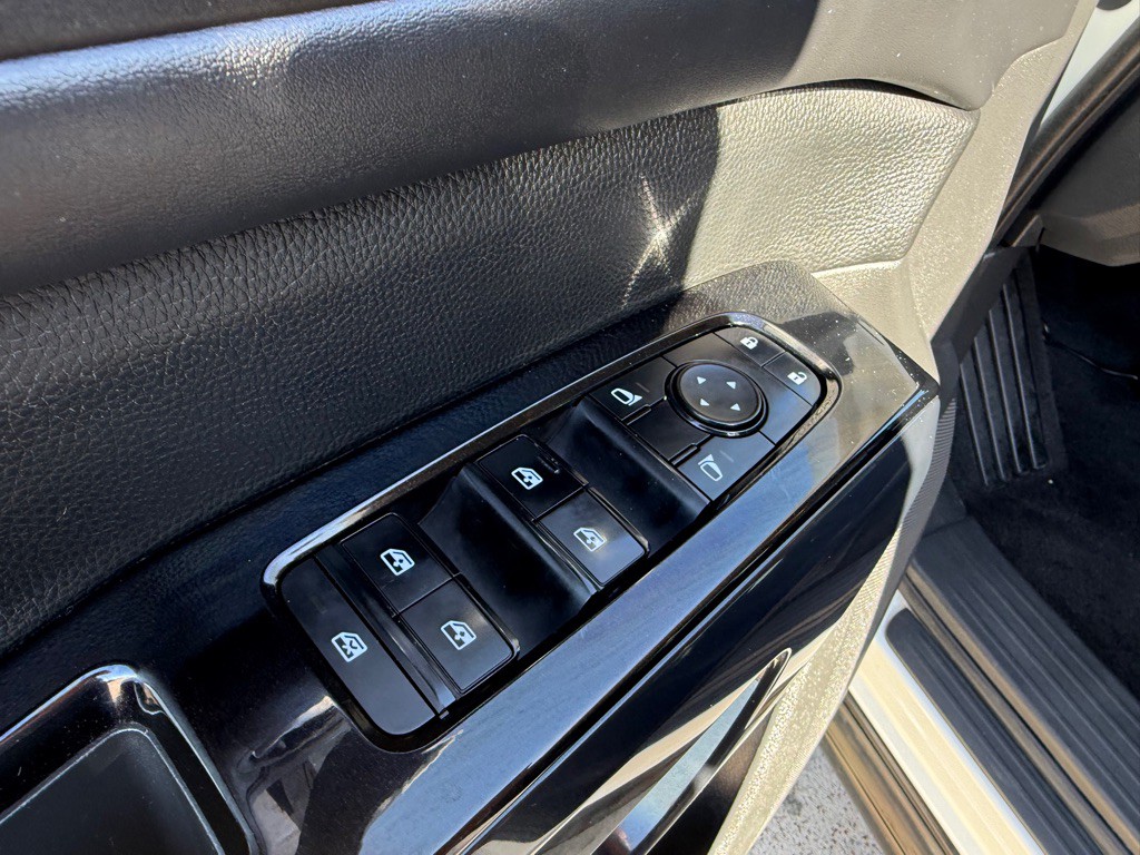 2022 Nissan Pathfinder Image 22