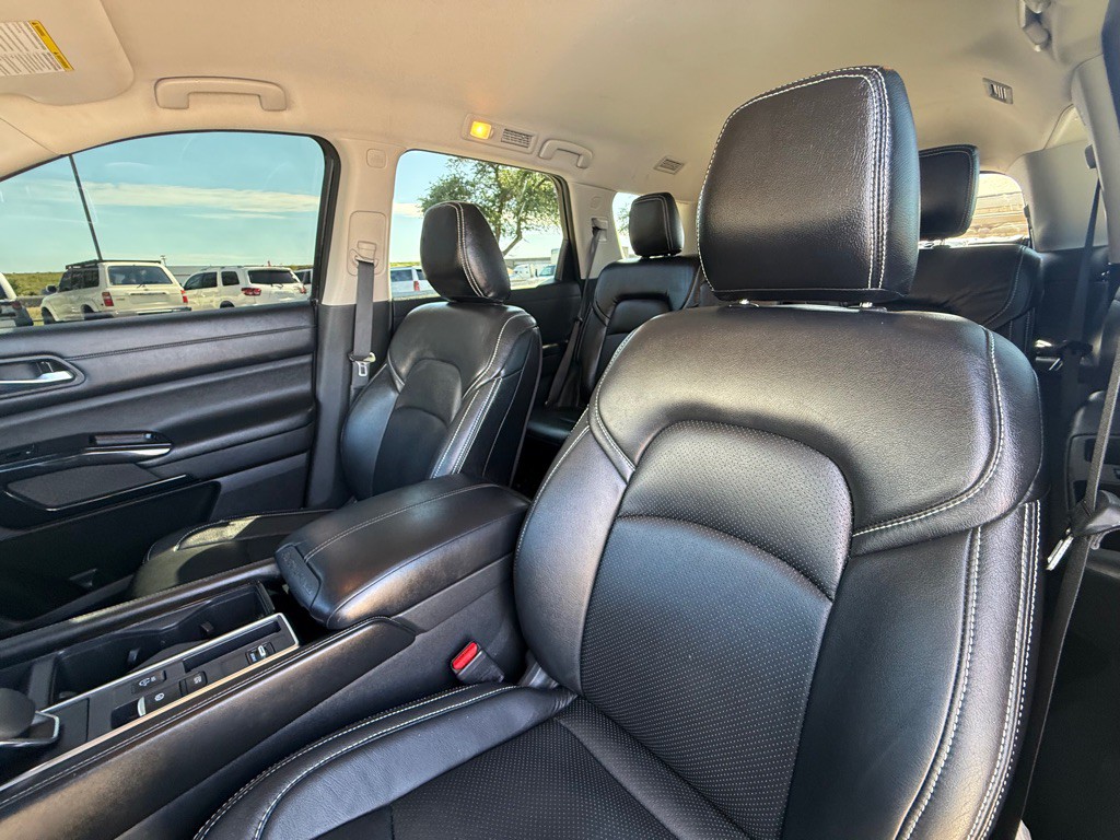 2022 Nissan Pathfinder Image 23