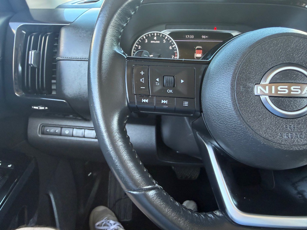 2022 Nissan Pathfinder Image 29