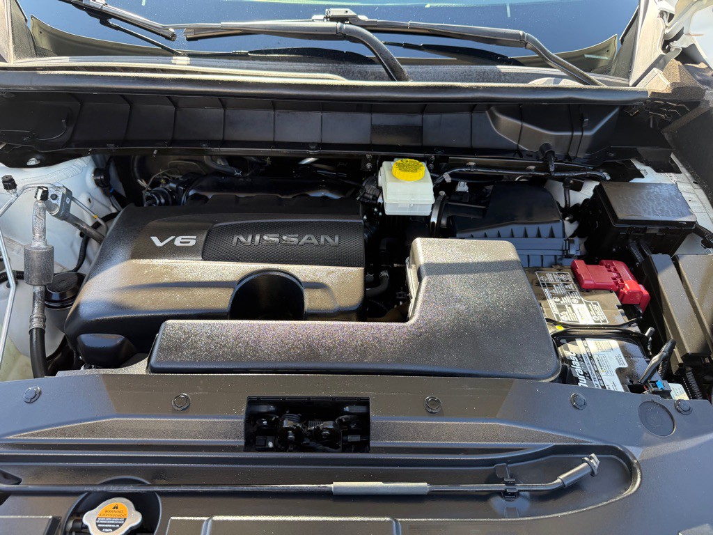 2022 Nissan Pathfinder Image 38