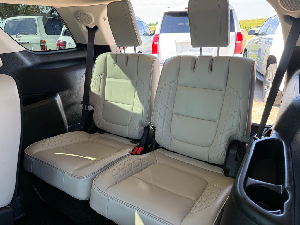 2018 Ford Explorer Image 14