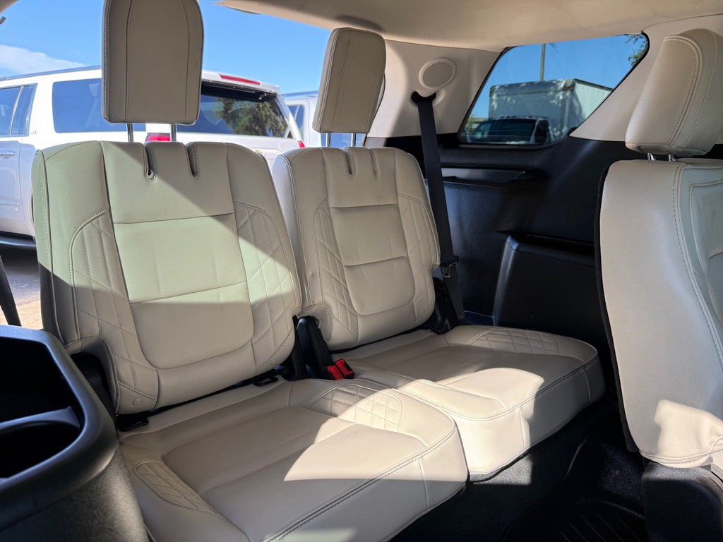 2018 Ford Explorer Image 17