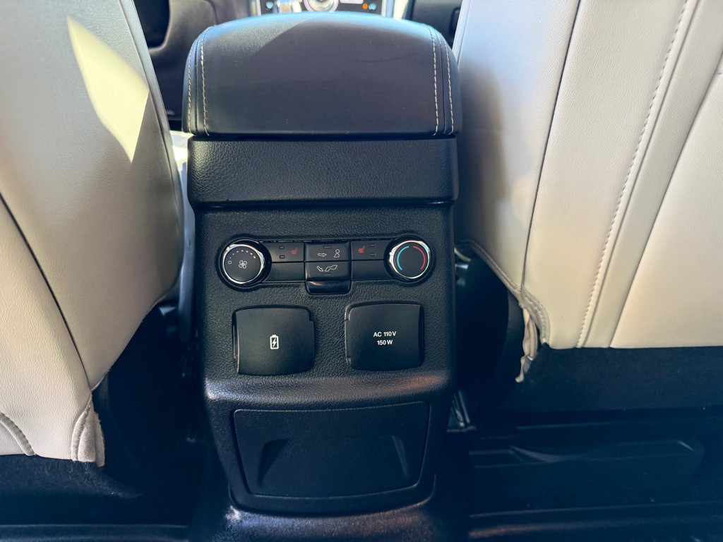 2018 Ford Explorer Image 23