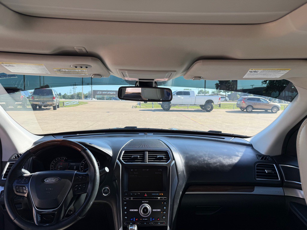 2018 Ford Explorer Image 24