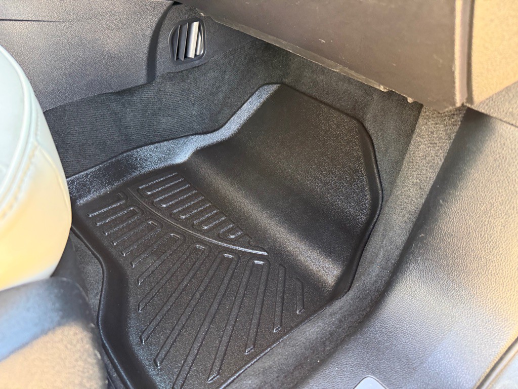 2018 Ford Explorer Image 26