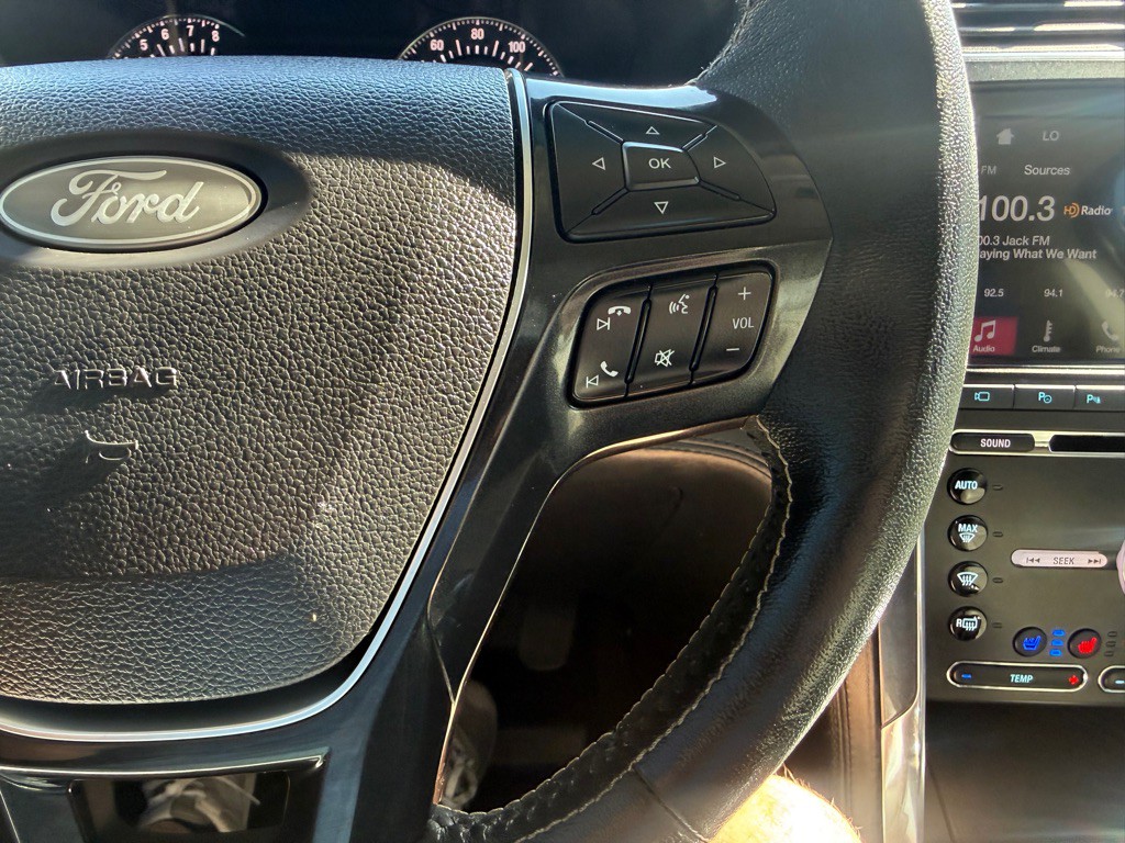 2018 Ford Explorer Image 33