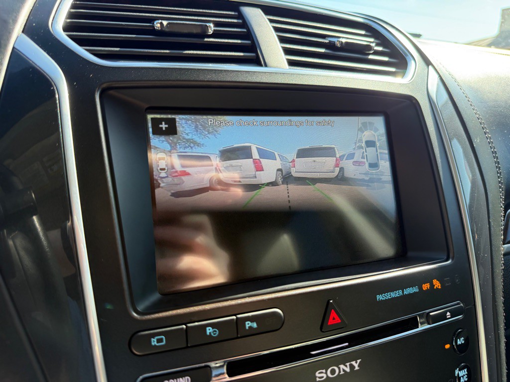 2018 Ford Explorer Image 38