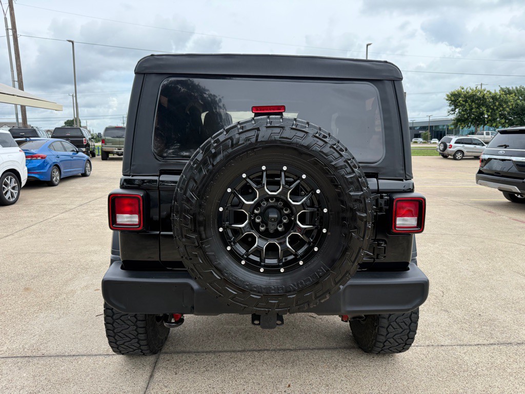 2022 Jeep Wrangler Image 6