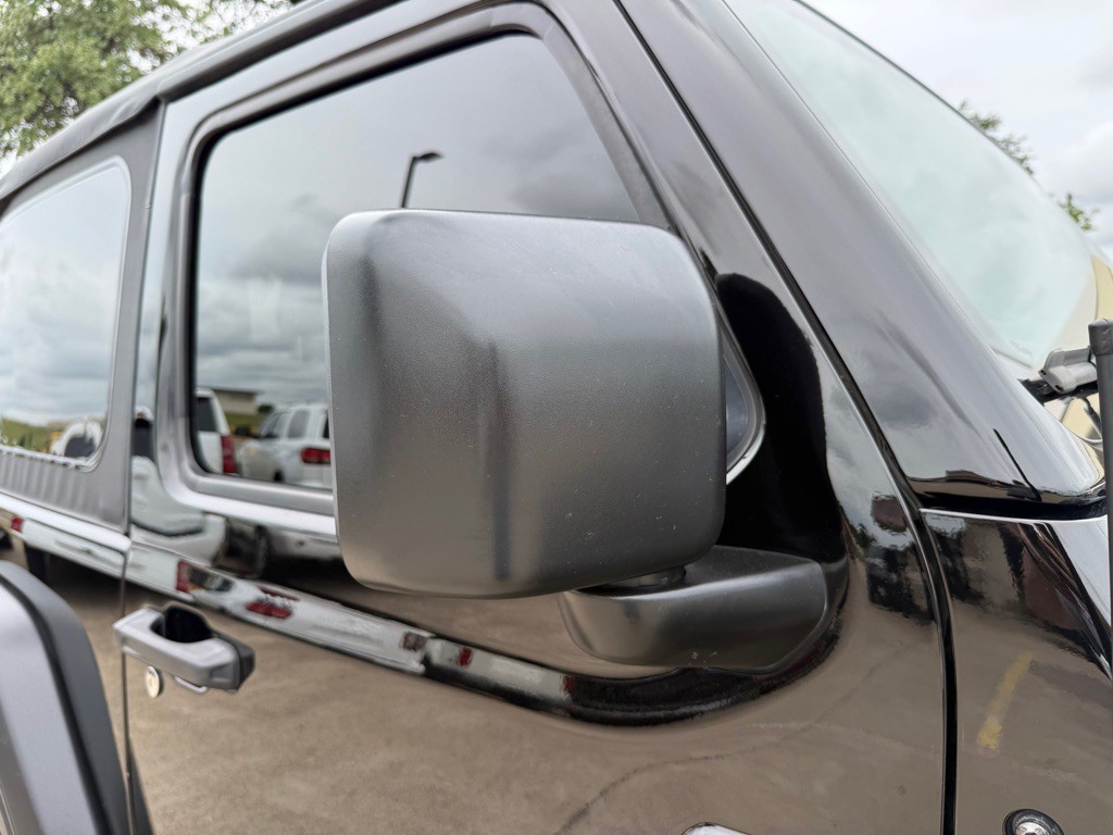 2022 Jeep Wrangler Image 9