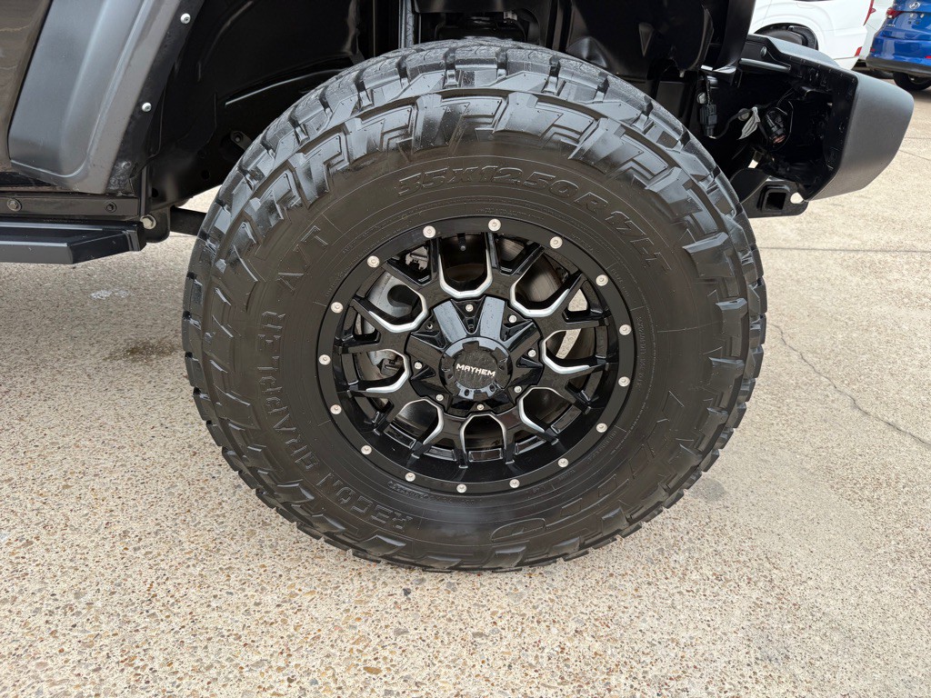 2022 Jeep Wrangler Image 14