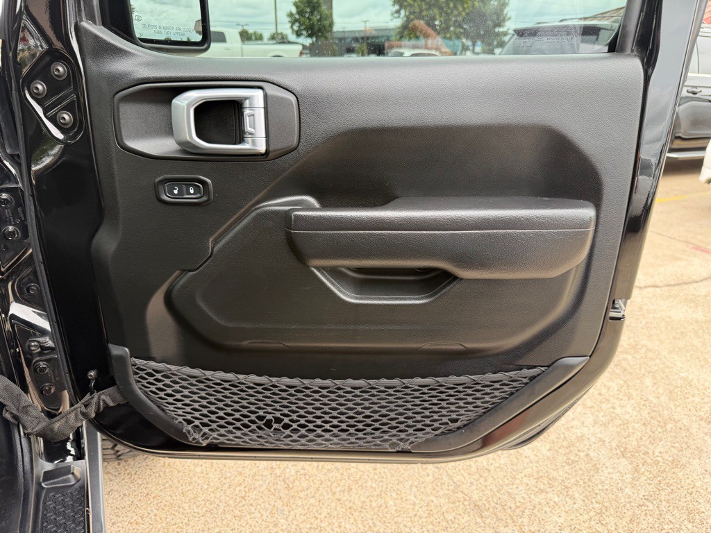 2022 Jeep Wrangler Image 22