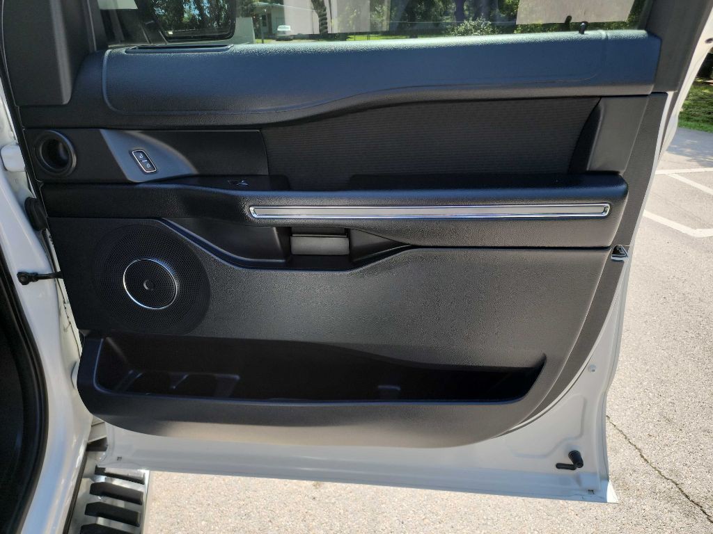 2020 Ford Expedition Image 39