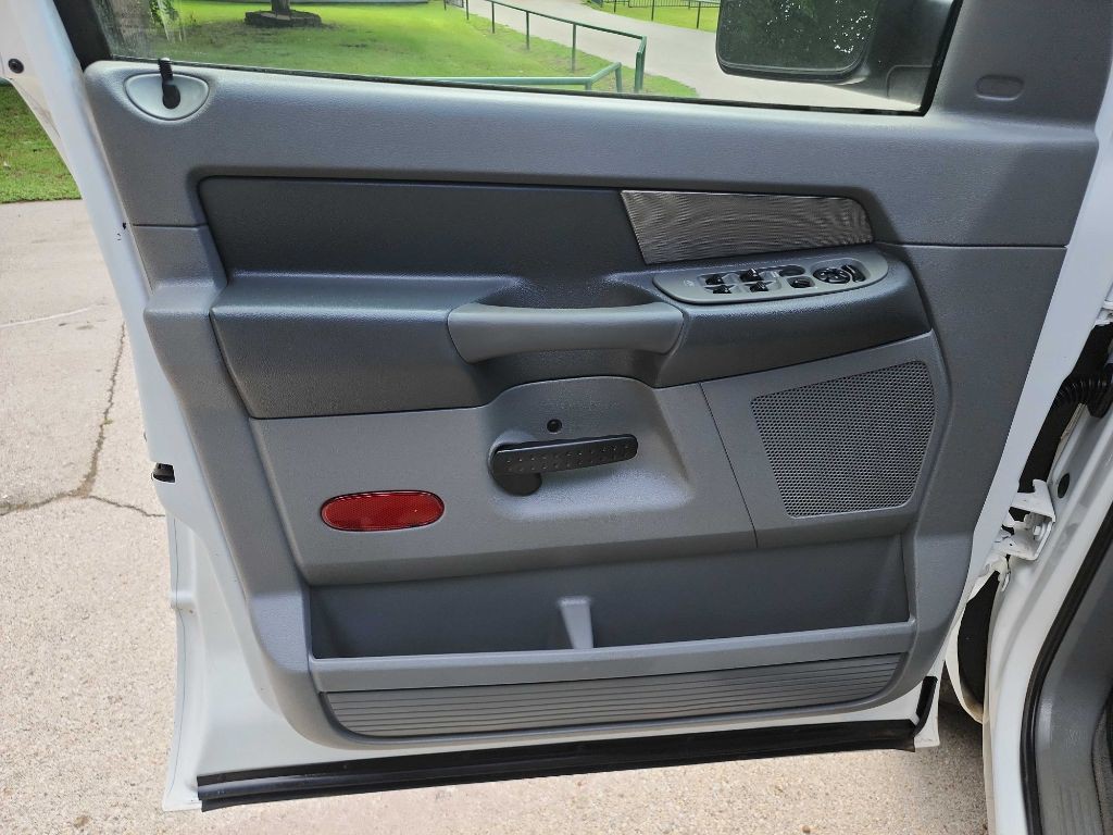 2008 Dodge Ram 2500 Image 14