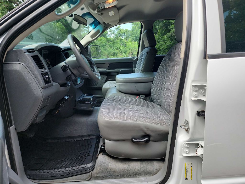 2008 Dodge Ram 2500 Image 16