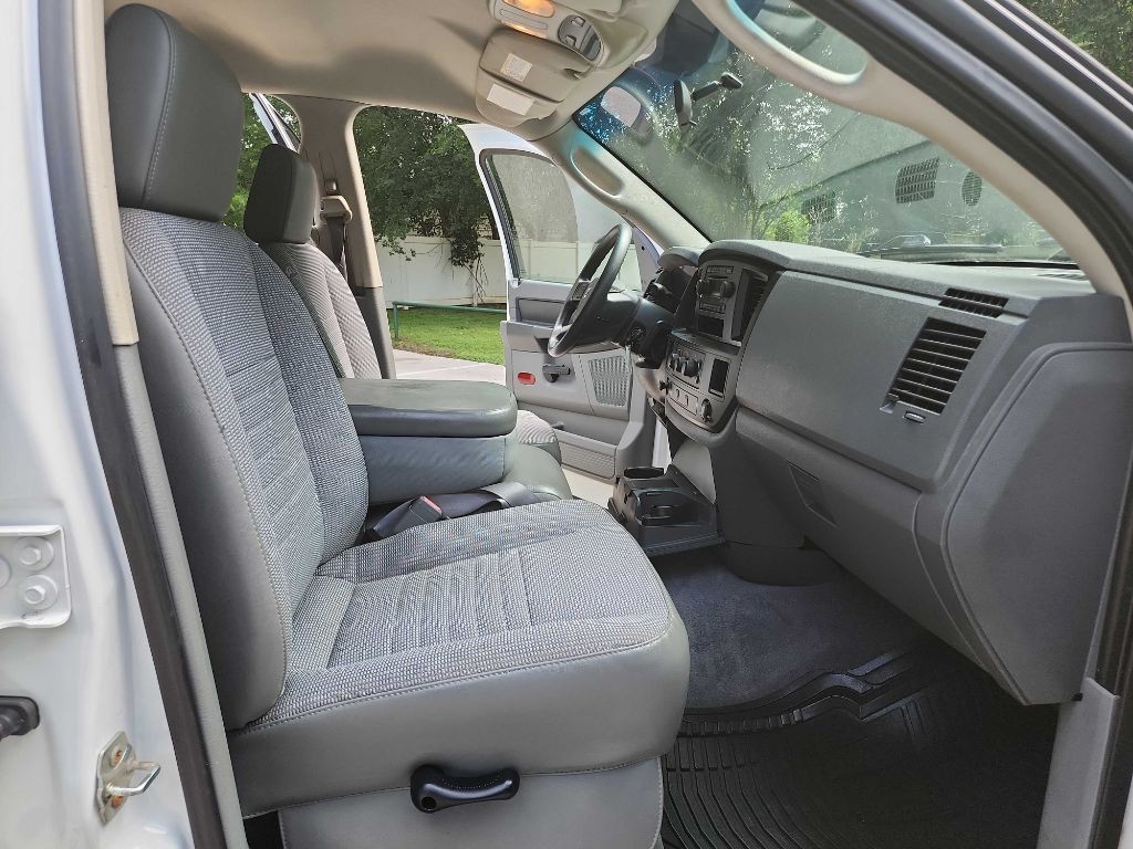 2008 Dodge Ram 2500 Image 31
