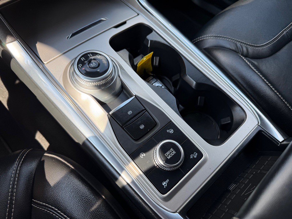 2020 Ford Explorer Image 35