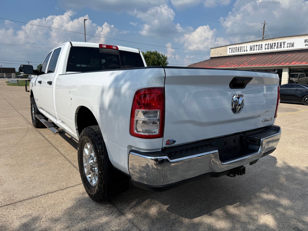 2022 RAM 3500 Image 5