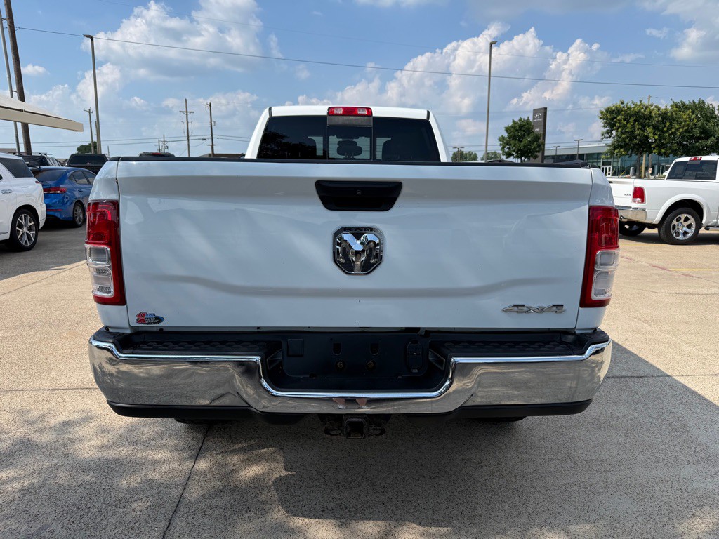2022 RAM 3500 Image 6