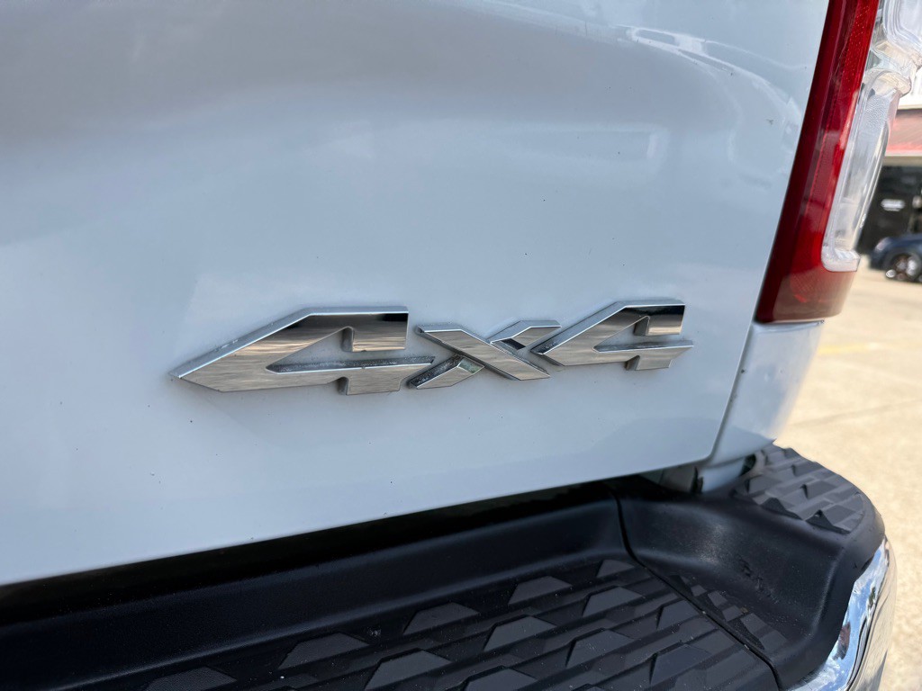 2022 RAM 3500 Image 14