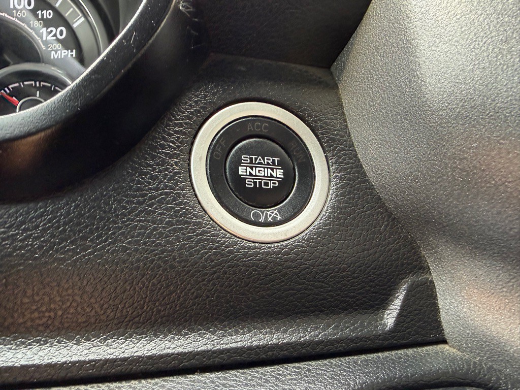 2022 RAM 3500 Image 33