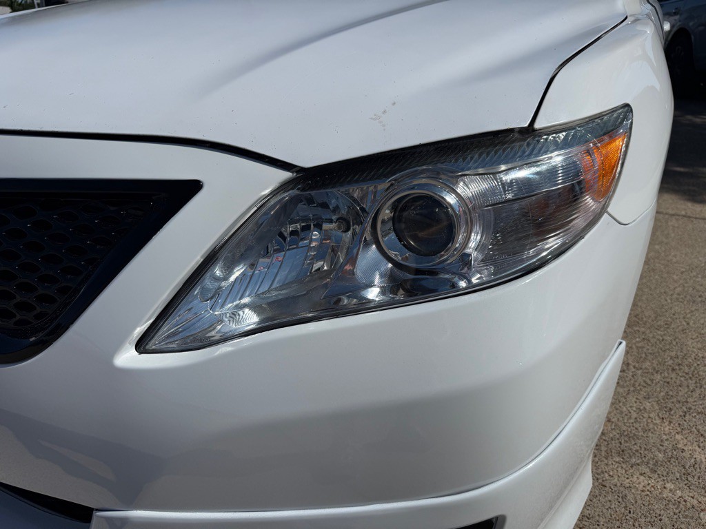 2011 Toyota Camry Image 9