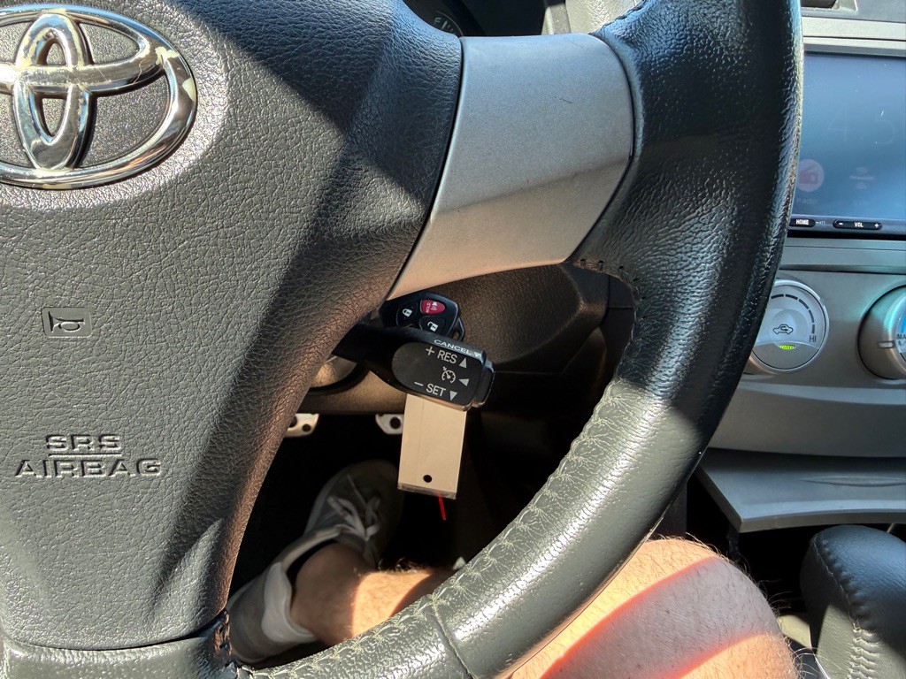 2011 Toyota Camry Image 25