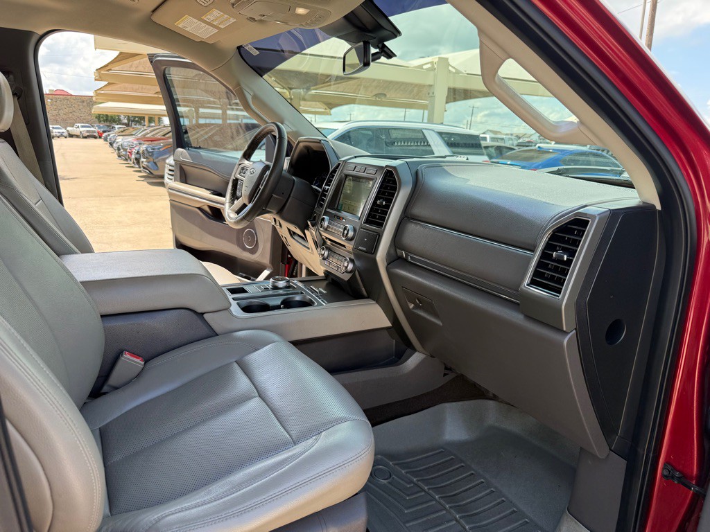 2018 Ford Expedition Image 16