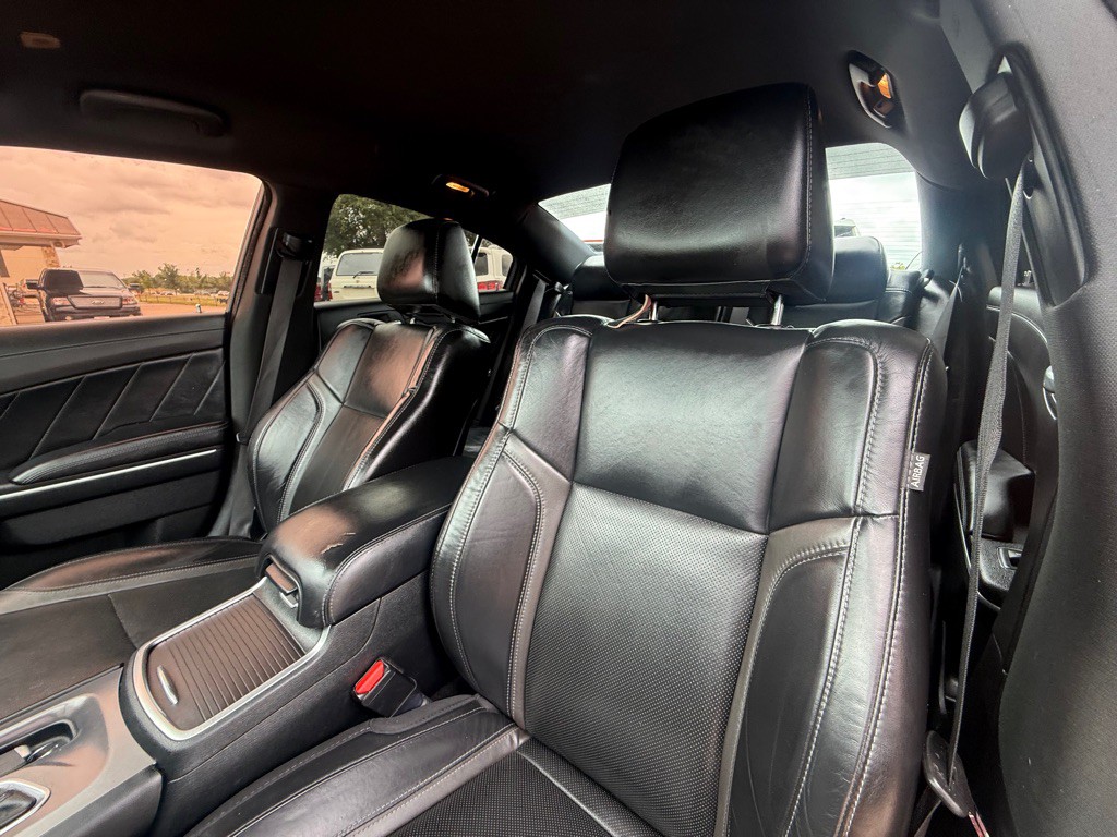 2019 Dodge Charger Image 17