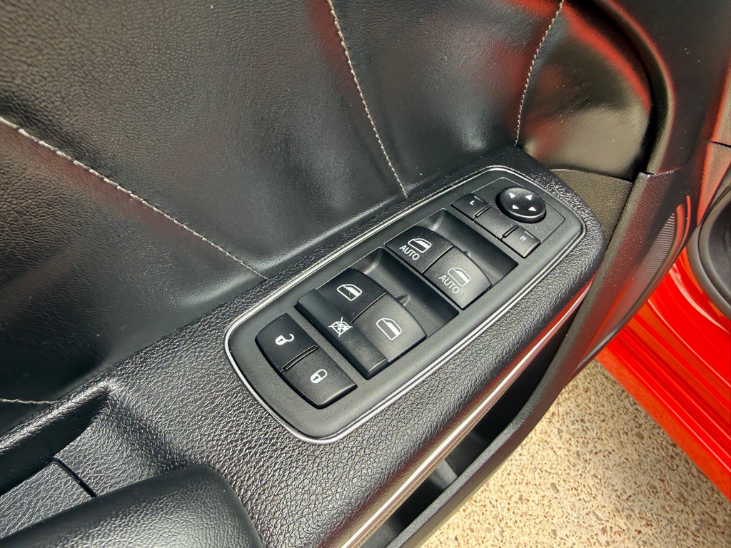 2019 Dodge Charger Image 20