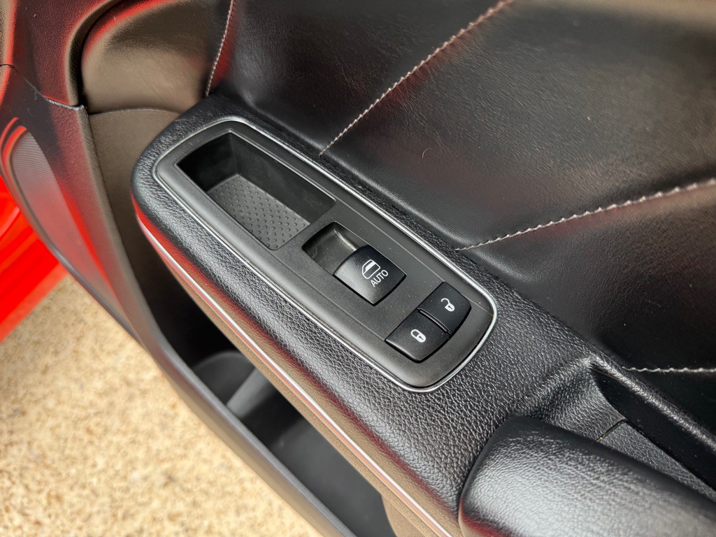 2019 Dodge Charger Image 25