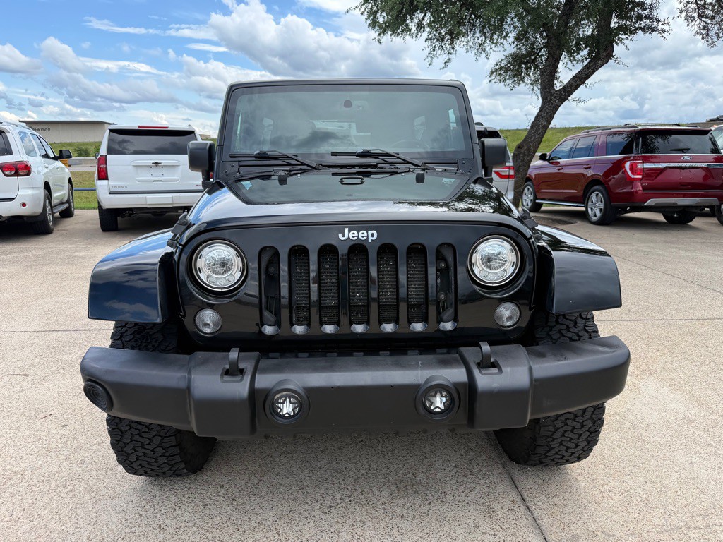 2017 Jeep Wrangler Unlimited Image 2