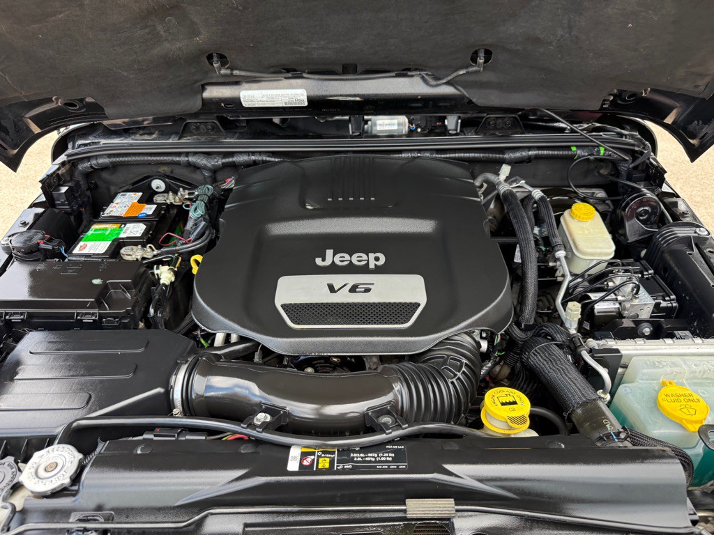 2017 Jeep Wrangler Unlimited Image 33
