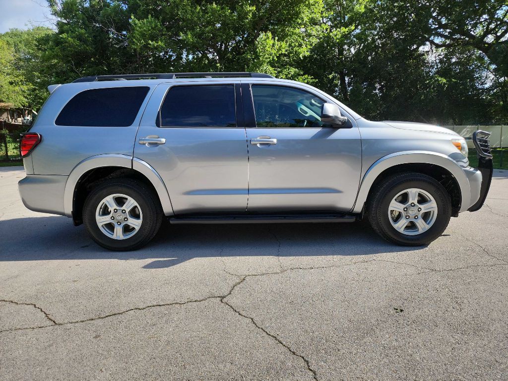 2012 Toyota Sequoia Image 10