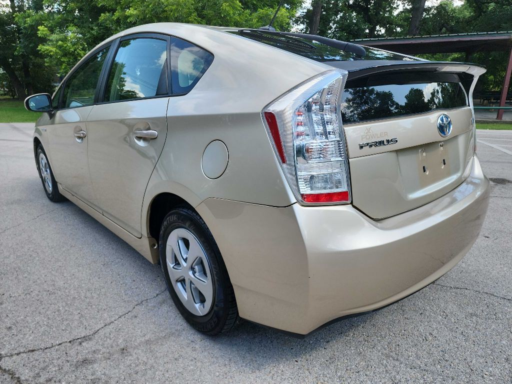 2010 Toyota Prius Image 5