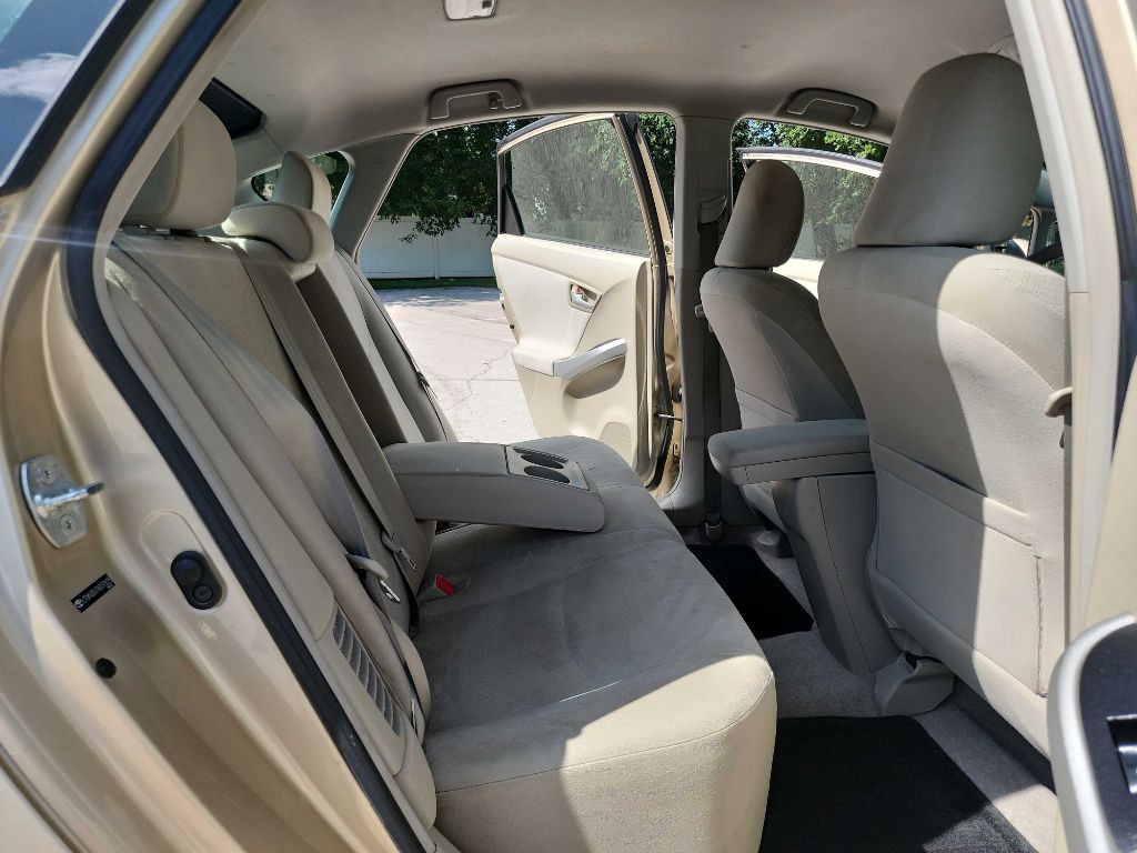 2010 Toyota Prius Image 27
