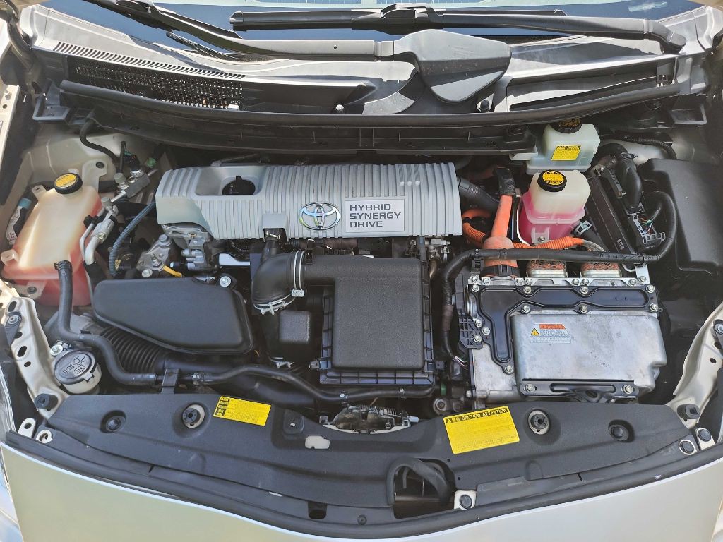 2010 Toyota Prius Image 31