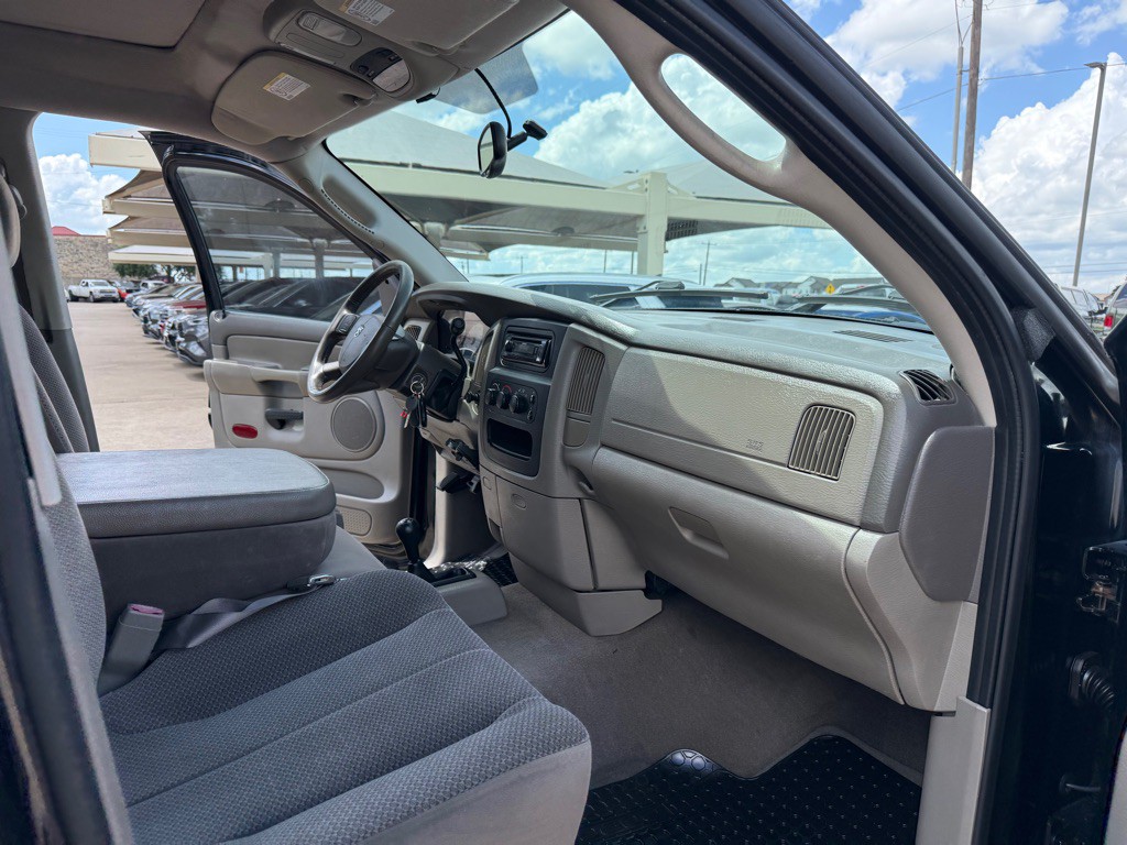 2005 Dodge Ram 2500 Image 16