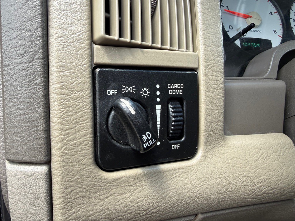 2005 Dodge Ram 2500 Image 20
