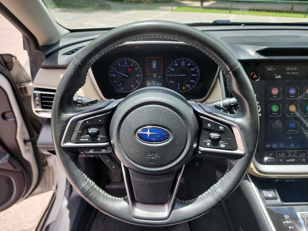 2020 Subaru Outback Image 18